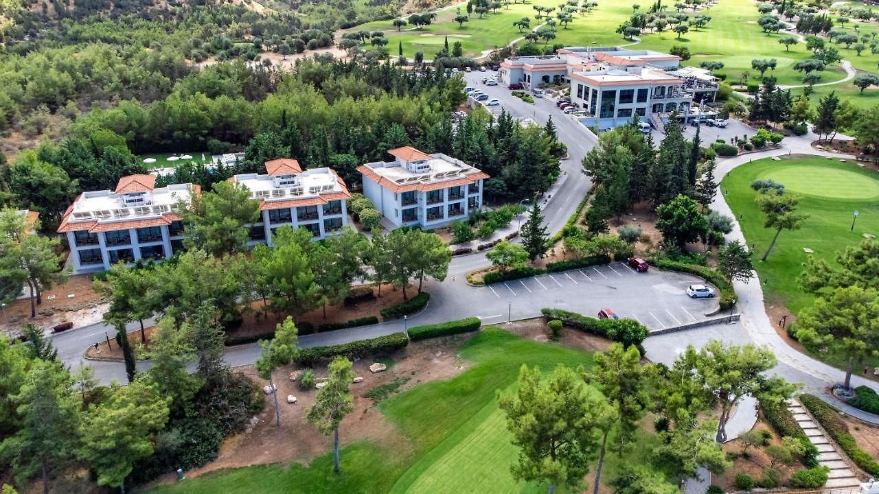 Korineum Golf & Beach Resort