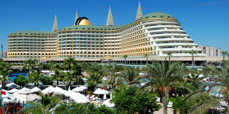Delphin İmperial Lara