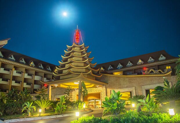 Royal Dragon Hotel