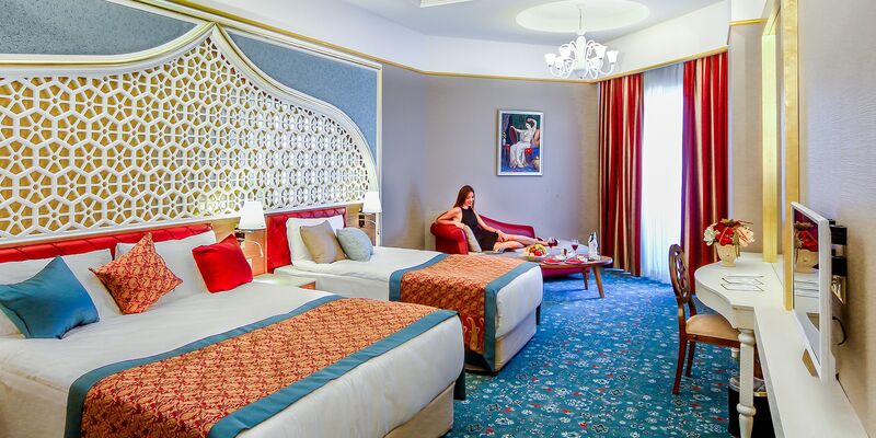 Royal Taj Mahal