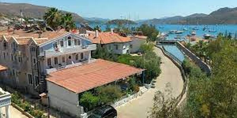 Rayana Hotel