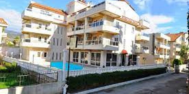 Golden Star Hotel