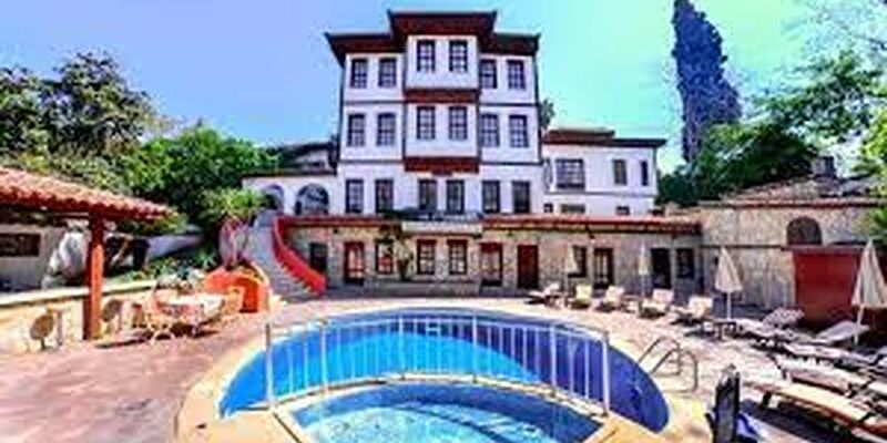 Argos Hotel