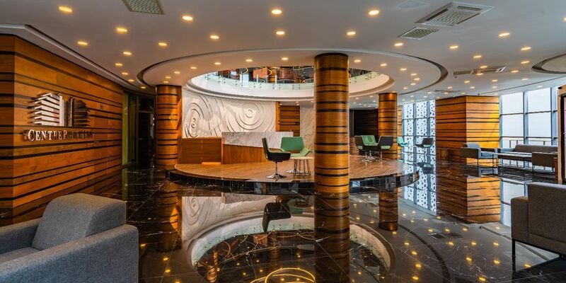 Novel Centre Point Hotel