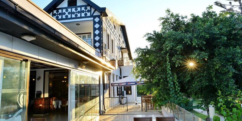 The Ship Inn Hotel