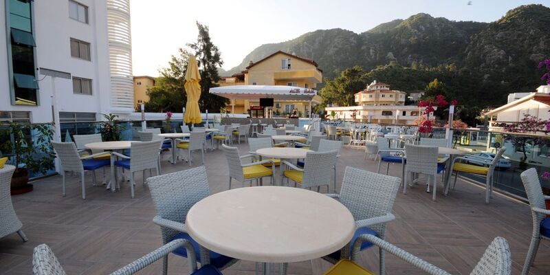 İdaş Hotel +16