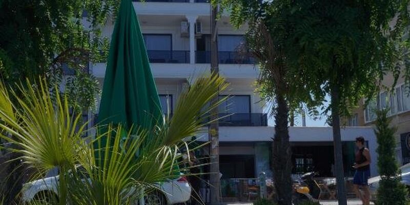 The Lavington Hotel