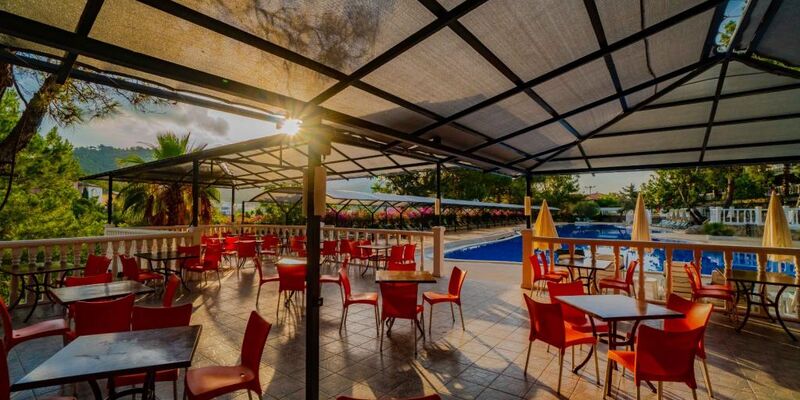 Senza Garden Holiday Club