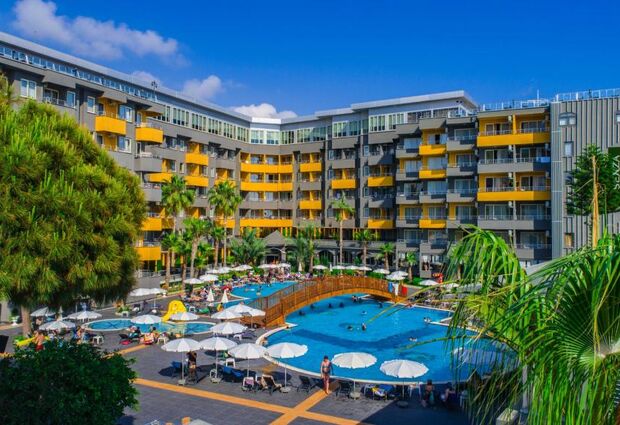 Senza Grand Santana Hotel