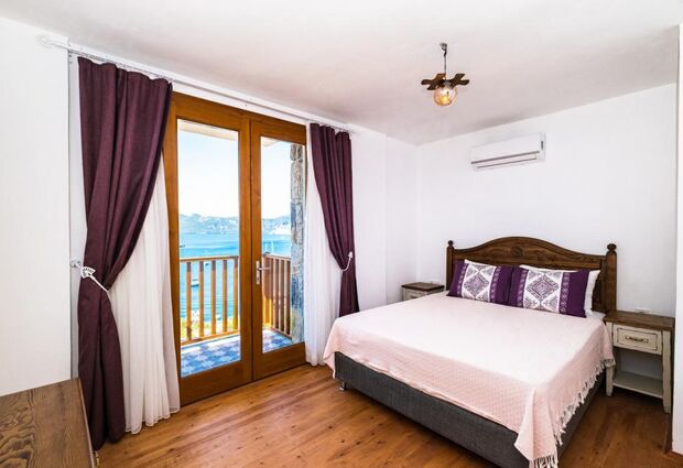 Alice Tatil Evi