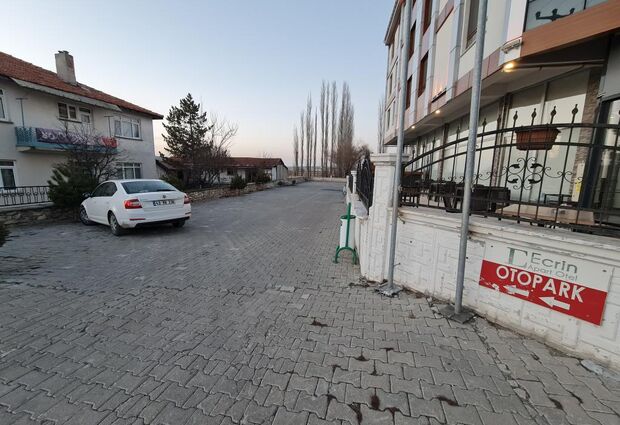 Altıntaş Ecrin Otel