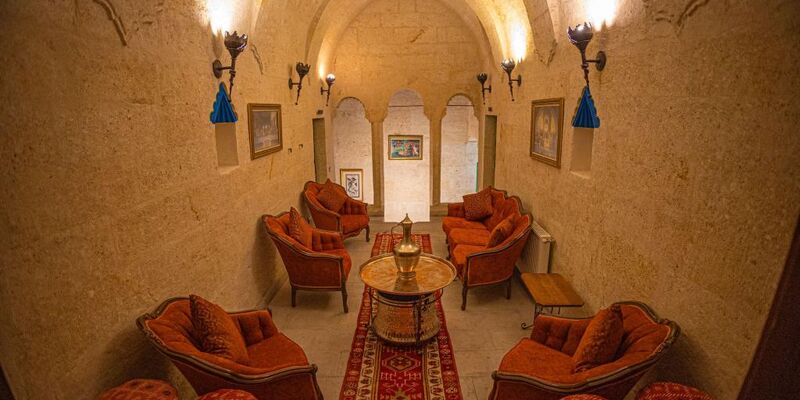 Pietra Cave Suites