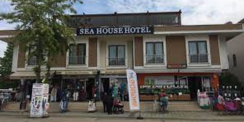Sea House Hotel