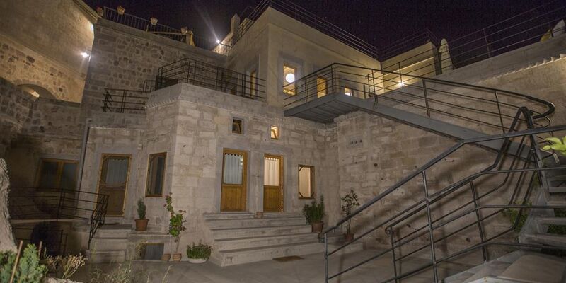 Helike Cave Hotel