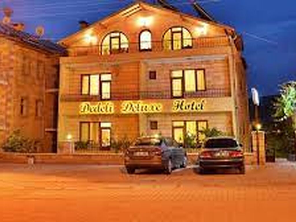 Dedeli Deluxe Hotel