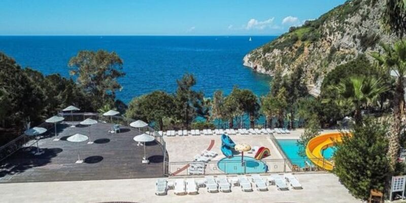 Ladonia Hotels Adakule