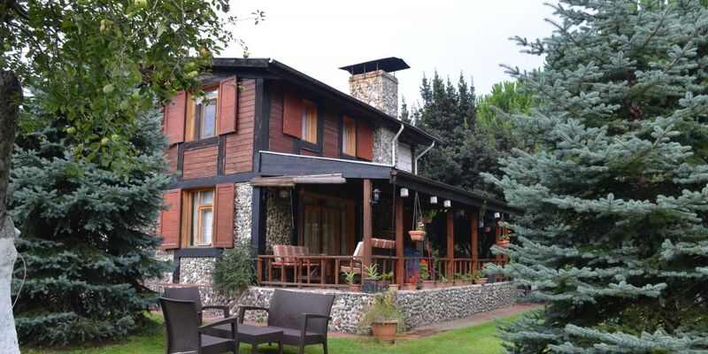 Sapanca Taş Ev
