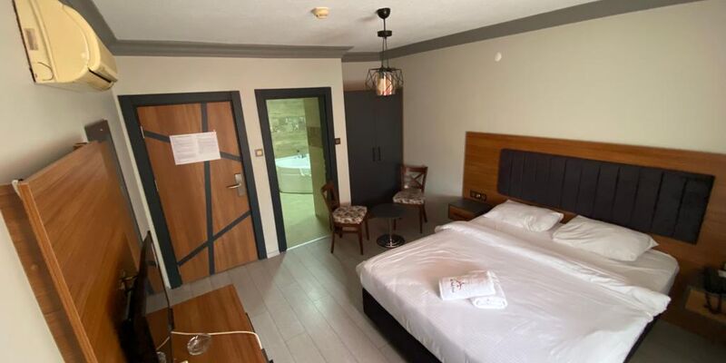 Anıt Park Otel