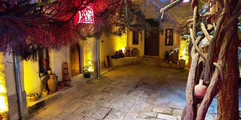 Armesos Cave Hotel