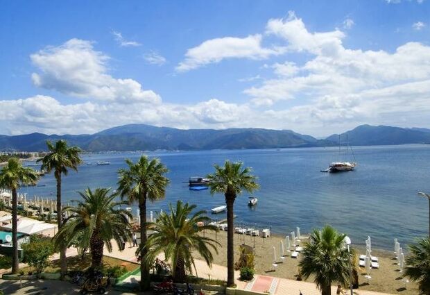 B&B Yüzbaşı Beach Hotel