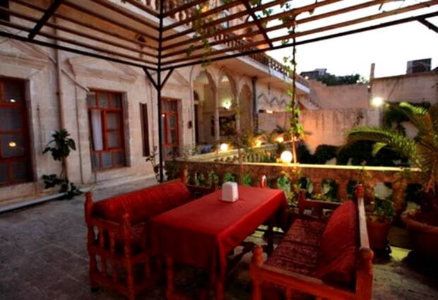 Beyzade Konak Otel