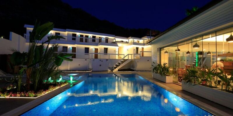 Big Poseidon Boutique Hotel Yacht Club