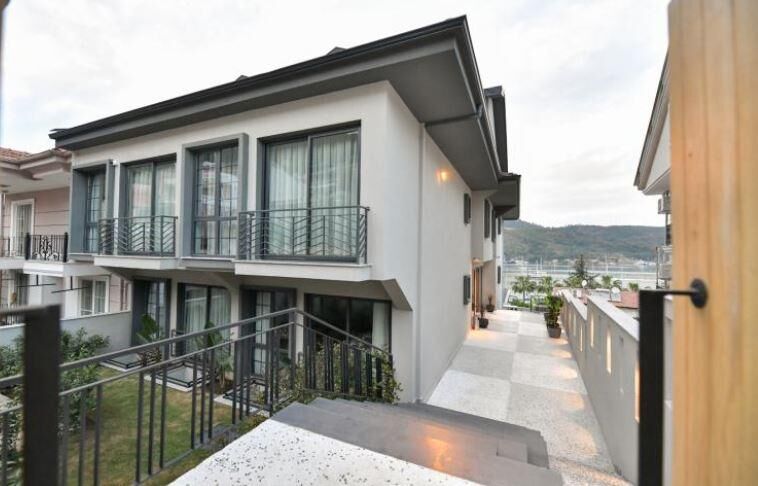 Bliss Suites