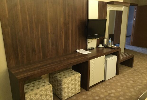 Cenas Otel