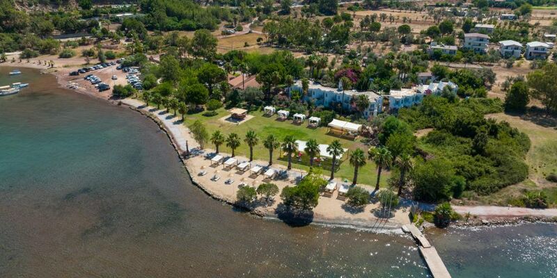 Chillos Beach