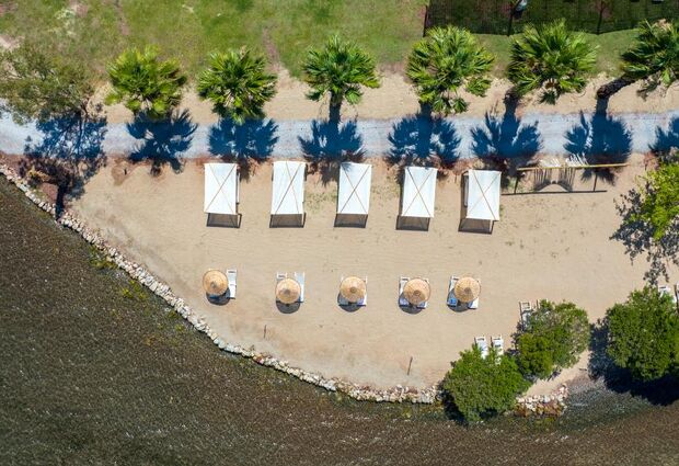 Chillos Beach
