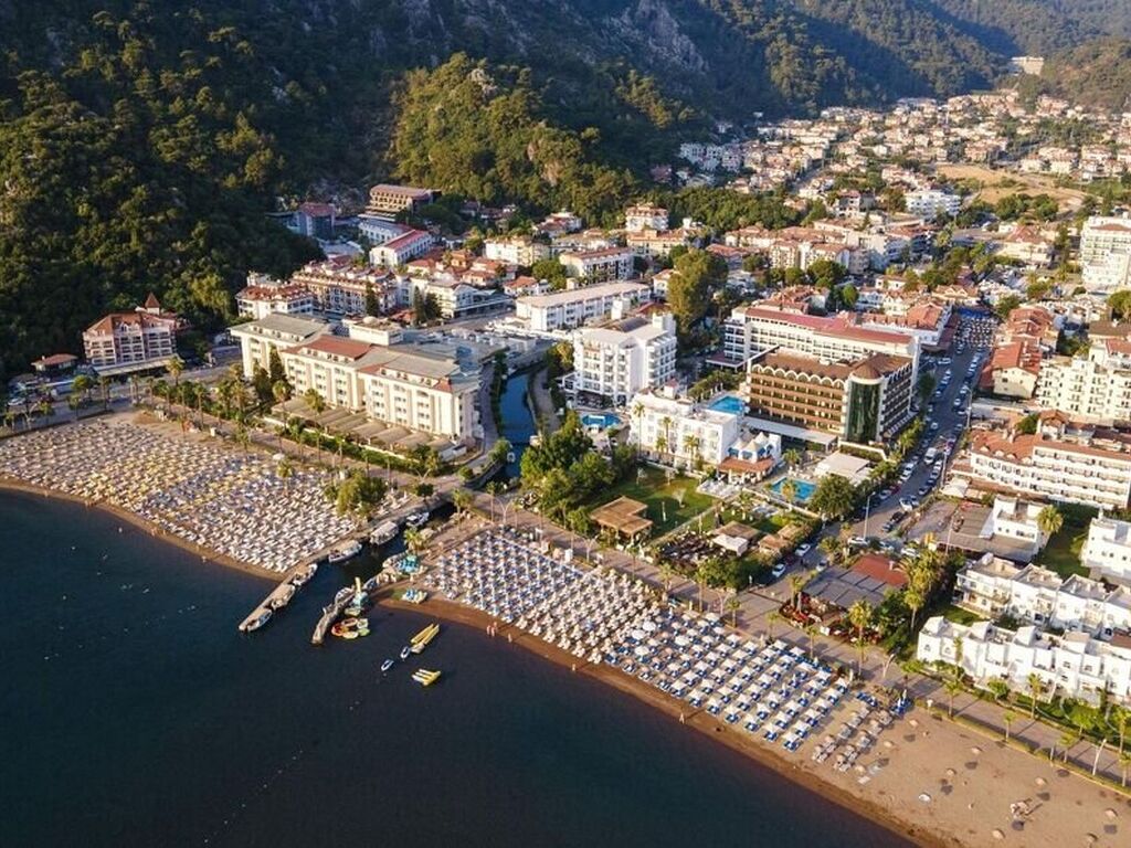 Club Munamar Beach Resort