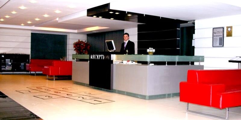 Dalgıçlar Hotel