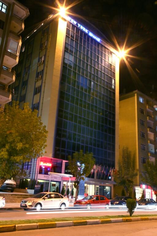 Dalgıçlar Hotel