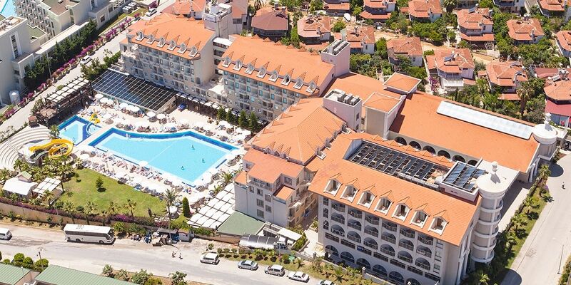 Diamond Beach Hotel & Spa