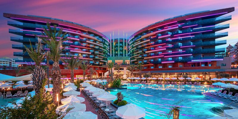 Kirman Calyptus Resort & Spa