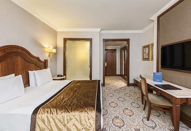 Elite World Van Hotel