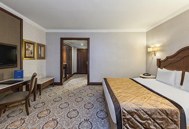 Elite World Van Hotel