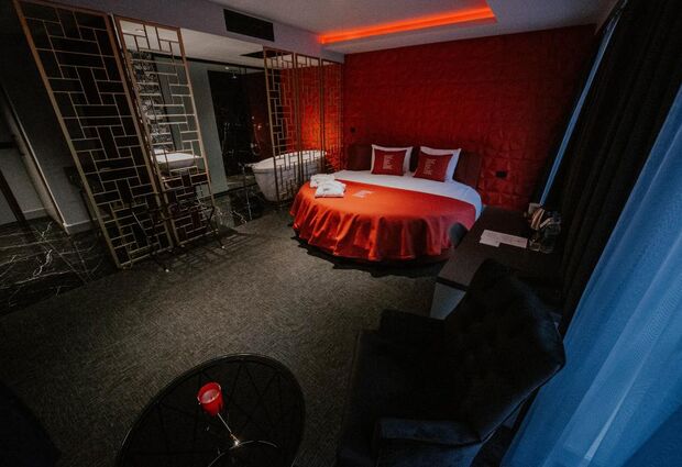 Emens Hotel