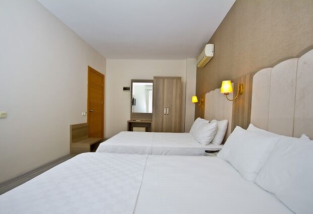 The Hotel 48