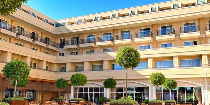 Crystal De Luxe Resort & Spa