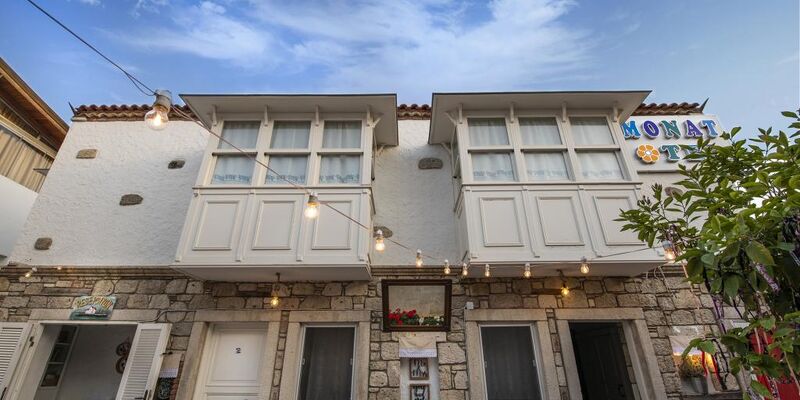 Monat Otel Alaçatı