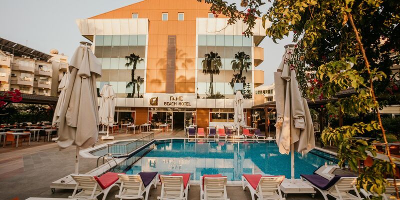 Fame Beach Hotel