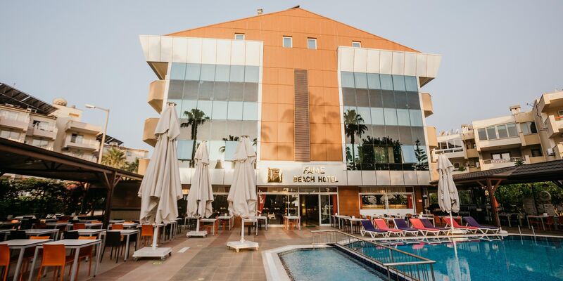 Fame Beach Hotel