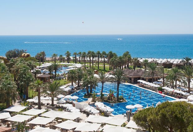 Crystal Tat Beach Golf Resort & Spa