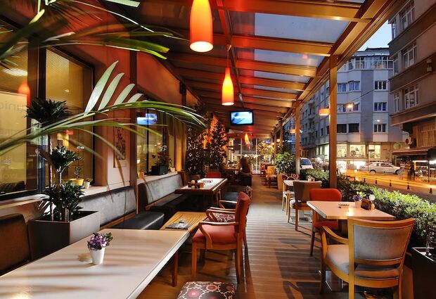 Nippon Hotel