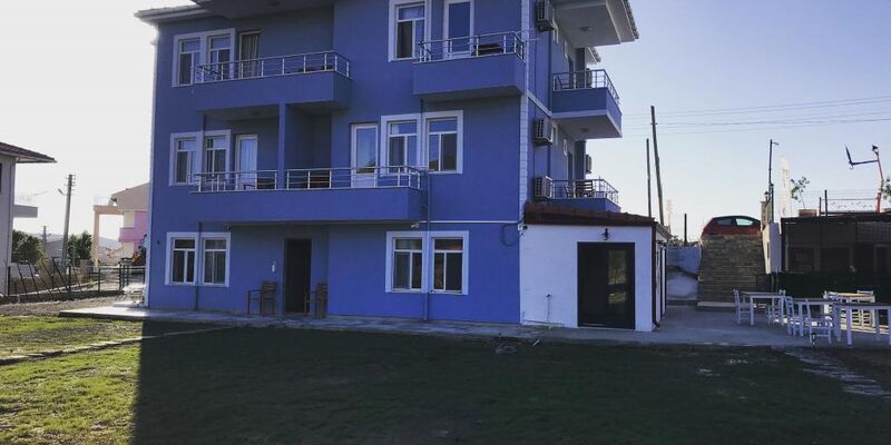 Parli Hotel