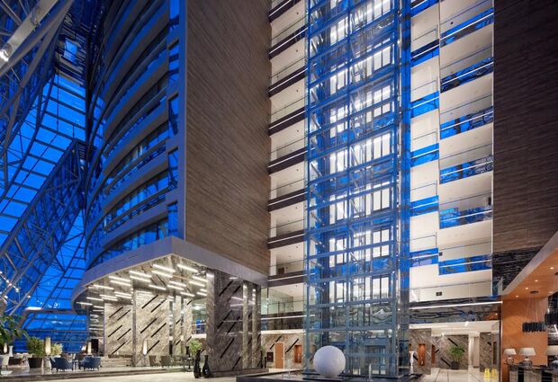 Pullman İstanbul Hotel & Convention Center