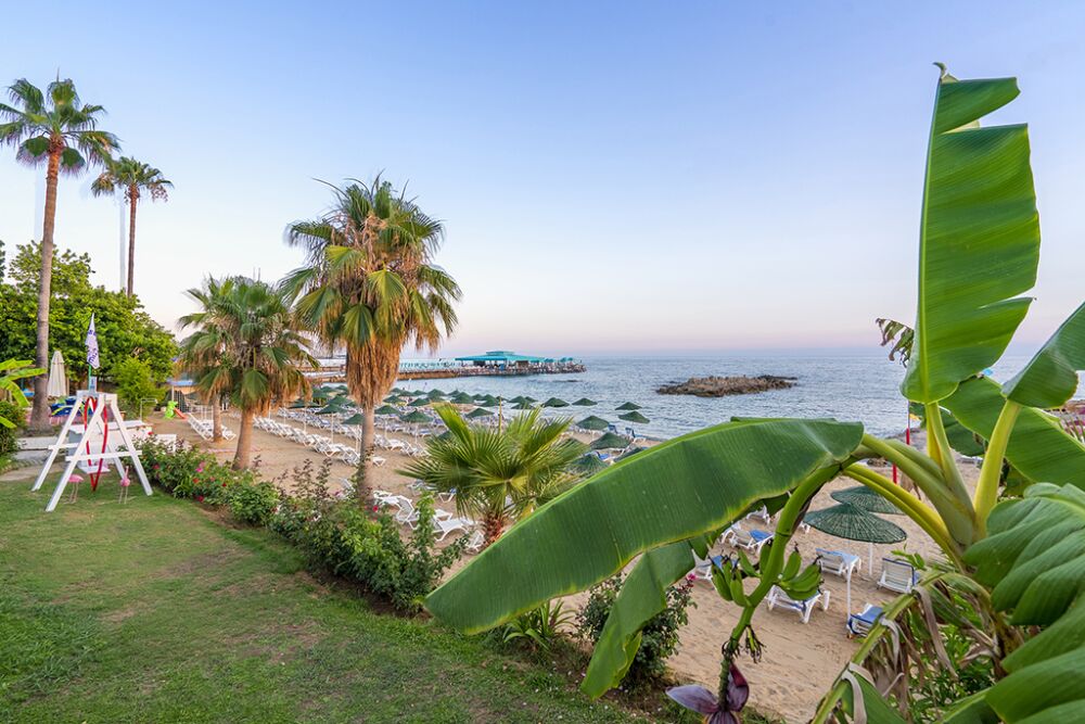 Ramira Beach Hotel