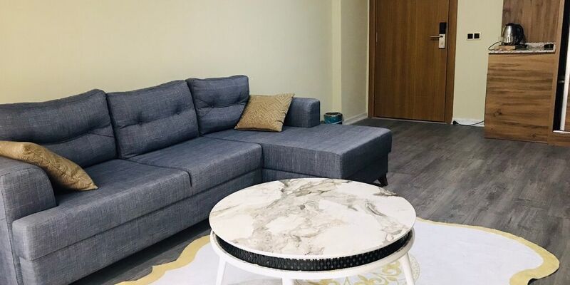 Rise Suit Otel