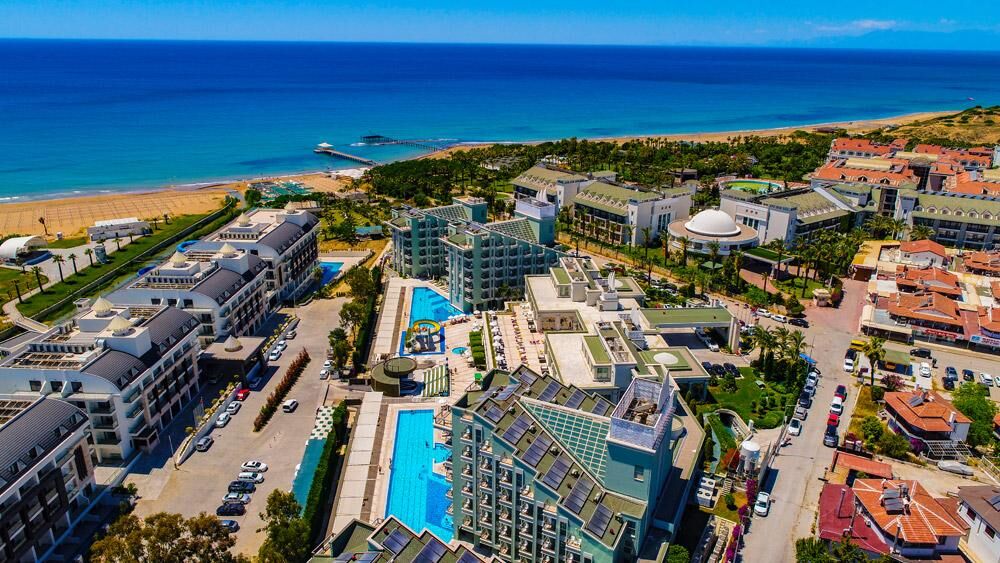 Royal Atlantis Spa & Resort